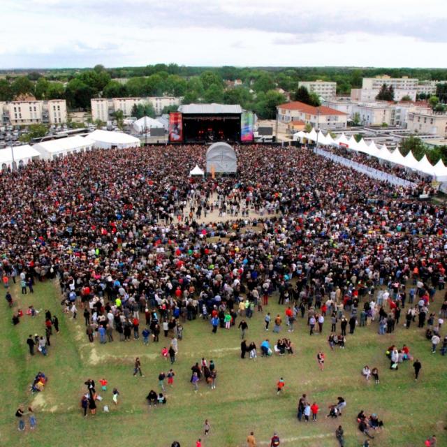 Concert Foire En Scene Foire De Chalons Foule