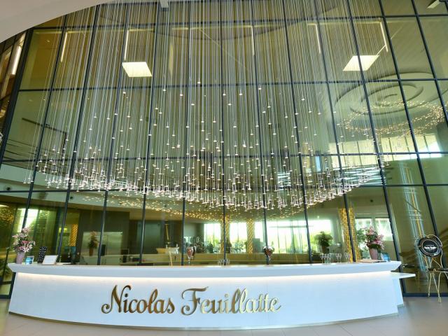 Cooperative Champagne Nicolas Feuillatte Chouilly Bar © Michel Jolyot