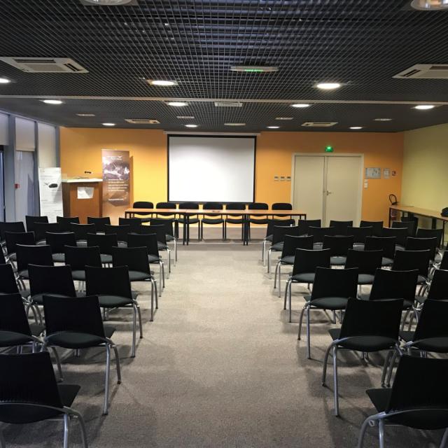 Aeroport Paris Vatry Salle De Conference