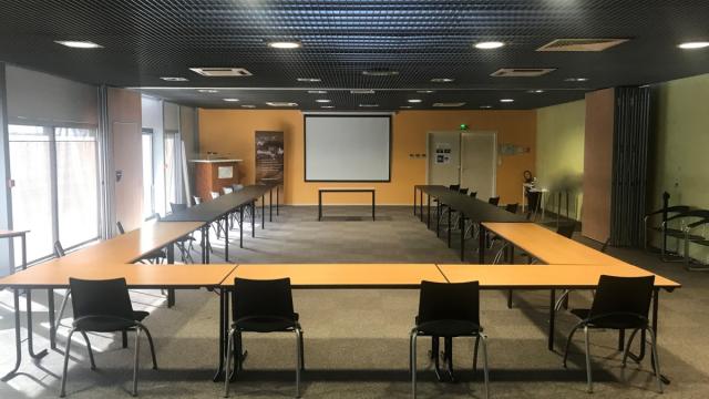 Aeroport Paris Vatry Salle De Conference Chalons