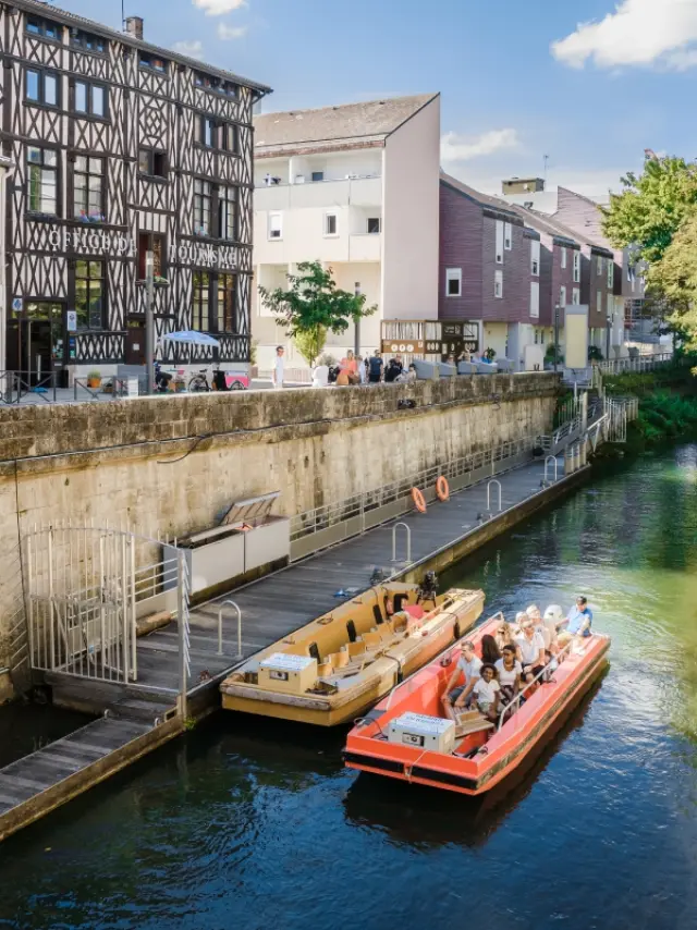 Balade En Barque Eaudyssee Embarcadere Office De Tourisme