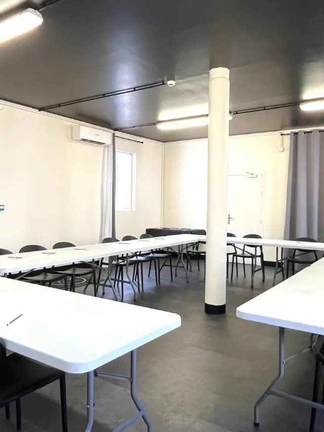 Hotel Le Renard Chalons Seminaire